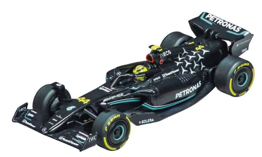 Carrera GO!!! Slot Cars 1:43 Mercedes-AMG F1 W14 E Performance - Lewis Hamilton Slot Car
