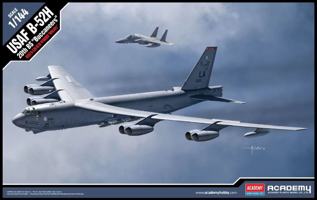 Academy 12620 1/144 Boeing USAF B-52H 20th BS Buccaneers Plastic Model Kit