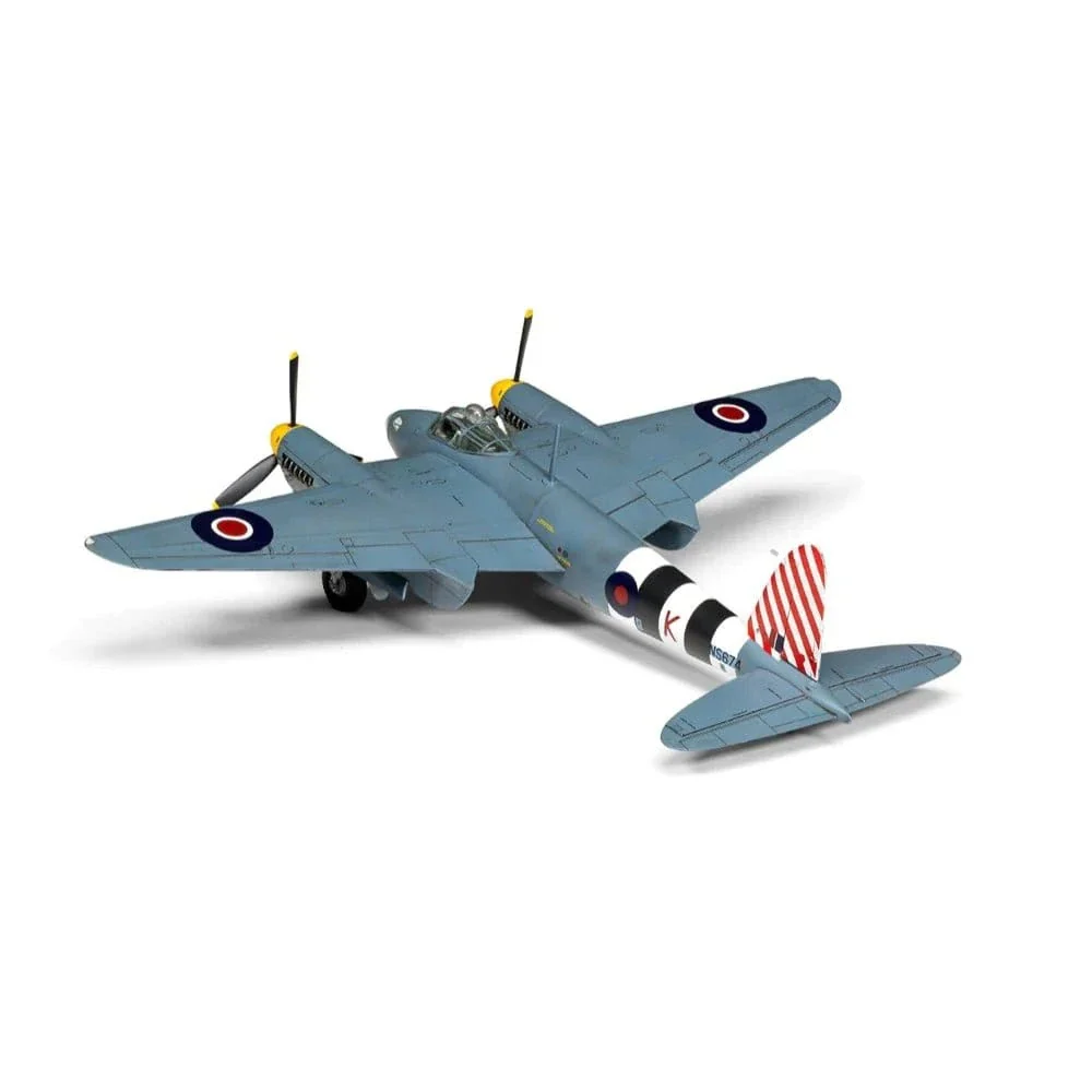 Airfix 04065 1/72 de Havilland Mosquito PR.XVI Plastic Model Kit - Image 7