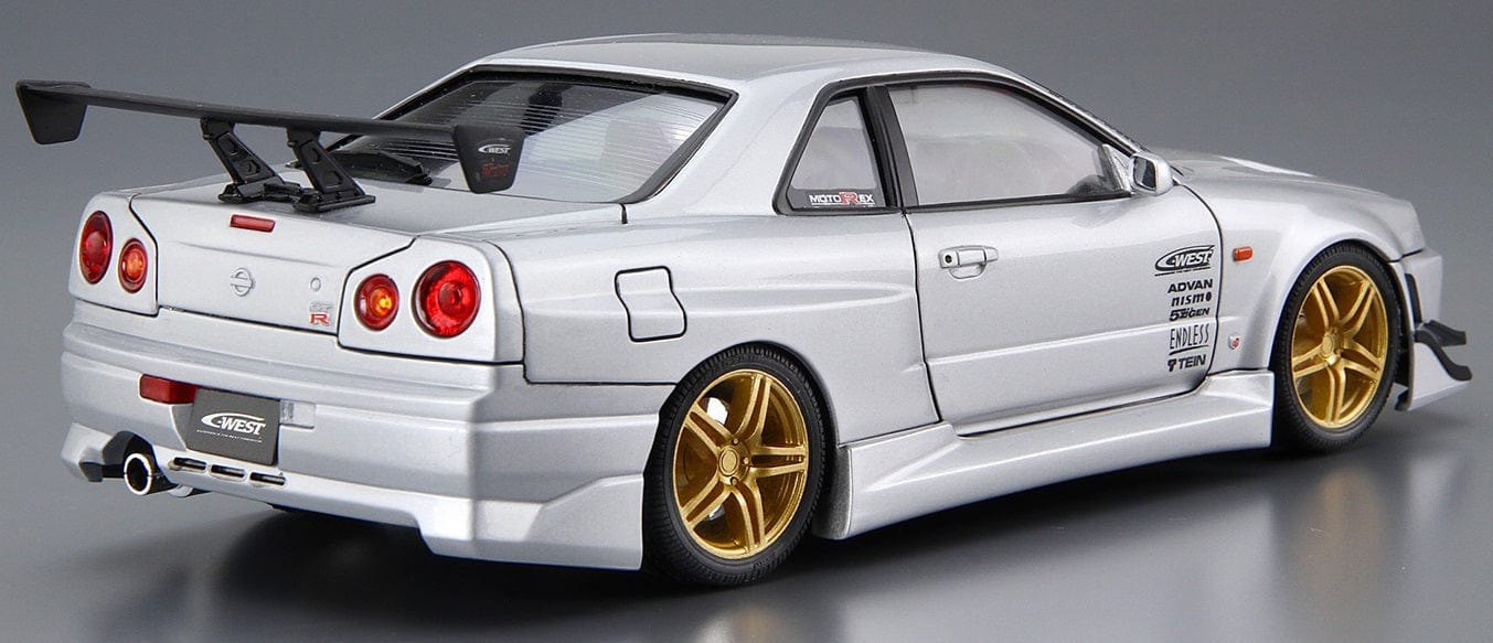 Aoshima 1/24 C-WEST BNR34 Nissan Skyline GTR 2002 Plastic Model Kit - Image 3