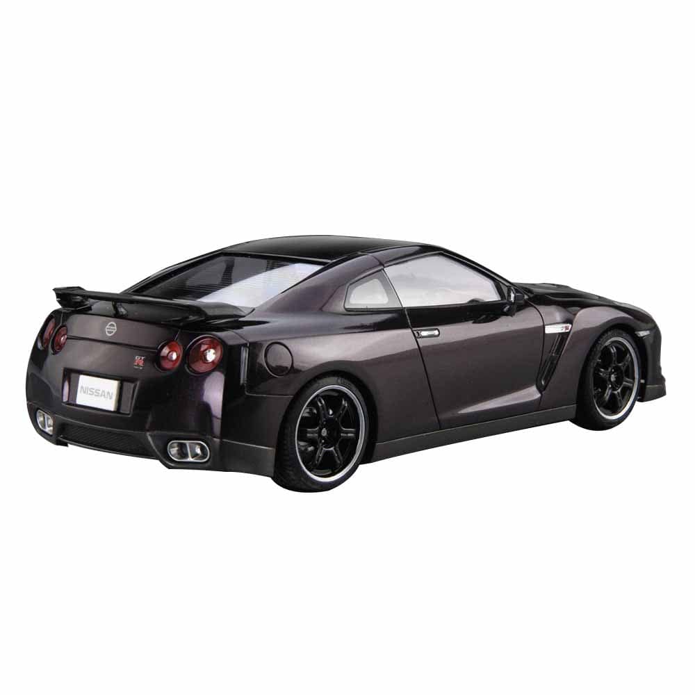 Aoshima 1/24 Nissan R35 Gt-R Spec-V 2009 - Image 3