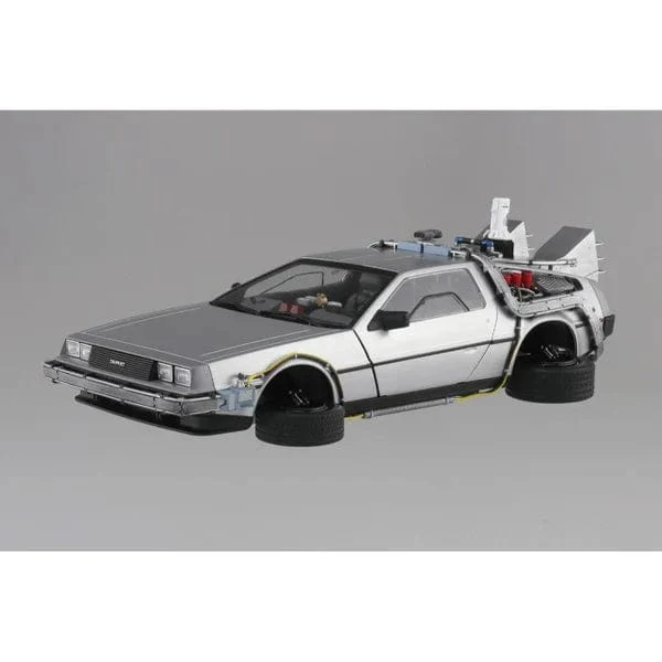Aoshima 1/24 Time Machine From Back To The Future Part II Plastic Model Kit