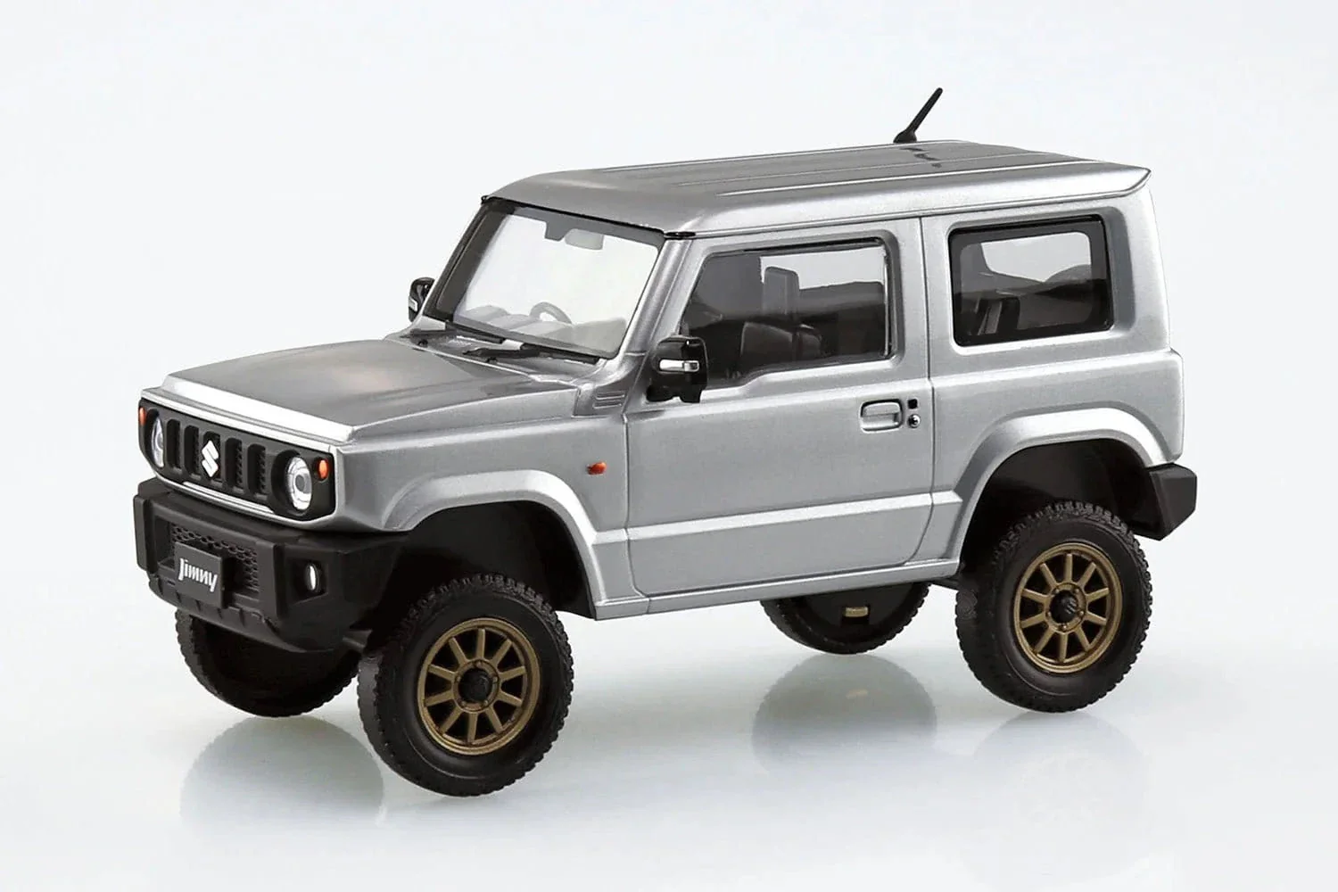 Aoshima 1/32 SNAP Suzuki Jimny Custom Wheel (Silky Silver Metallic) Kit - Image 2