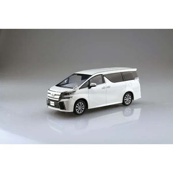 Aoshima 1/32 SNAP Toyota Vellfire (White Pearl Crystal Shine) Model Kit - Image 2