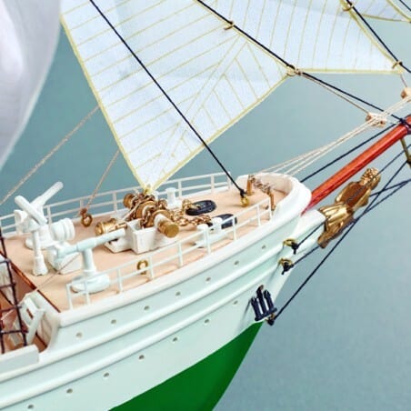 Artesania 22260 1/250 Training Ship Juan Sebastian Elcano Wood Model Ship Kit - Image 6