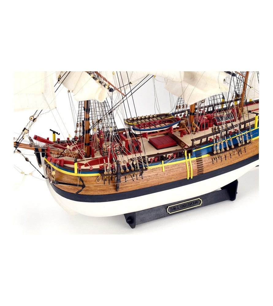 Artesania 22520 1/65 HMS Endeavour Wood Model Ship Kit - Image 3