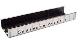 Atlas MRR HO Code 100 Plate Girder Bridge - Southern Pacific (silver, black)