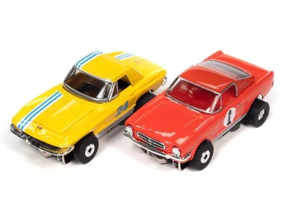 Autoworld 1/64 Double 8 Slot Car Set** - Image 2