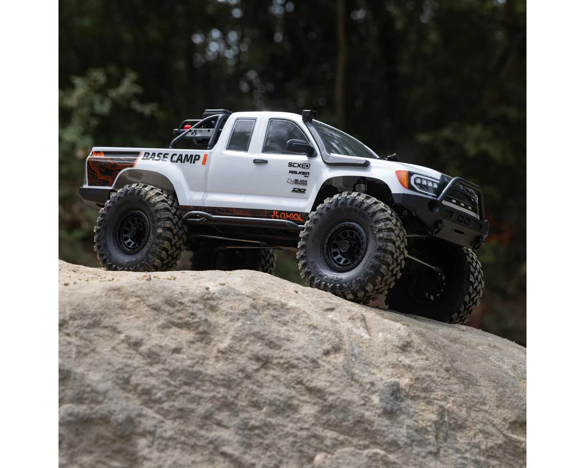 Axial SCX10 III Base Camp V2 1/10 RC Rock Crawler RTR White - Image 6