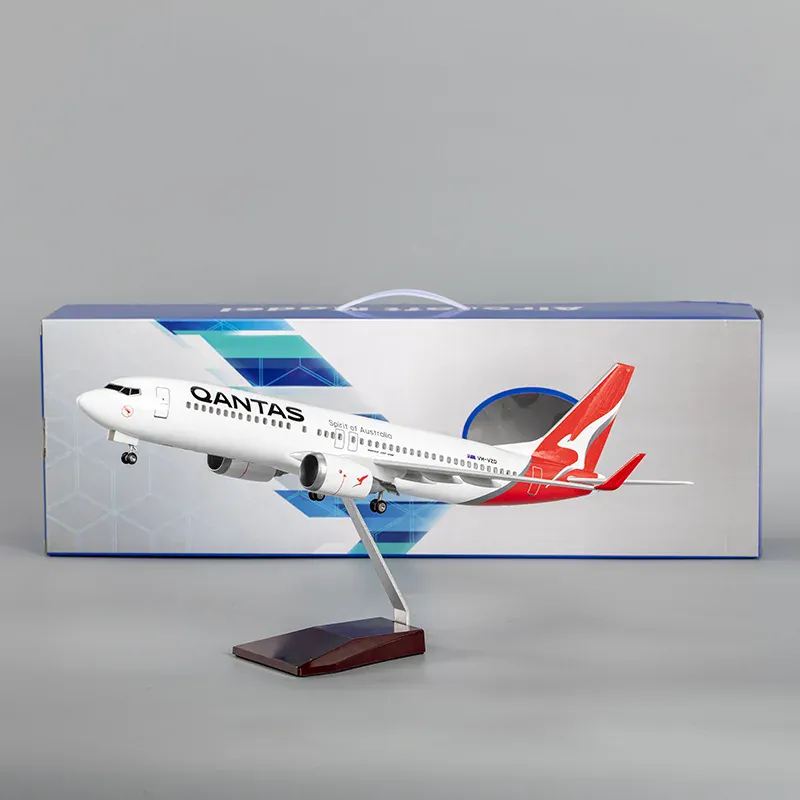 B787 Resin Model Plane - Qantas (46cm) - Image 2