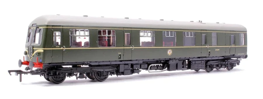 Bachmann 31-326B OO Gauge Class 105 2-Car DMU BR Green (Speed Whiskers) - Image 2