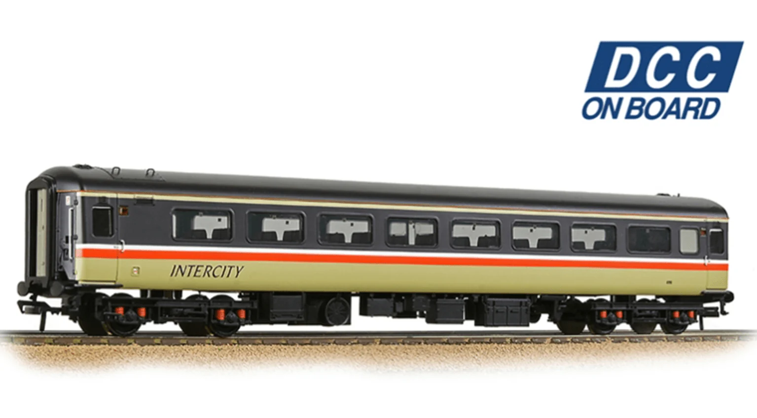 Bachmann 39-678DC OO BR Mk2F TSO Tourist Second Open BR InterCity (Swallow)