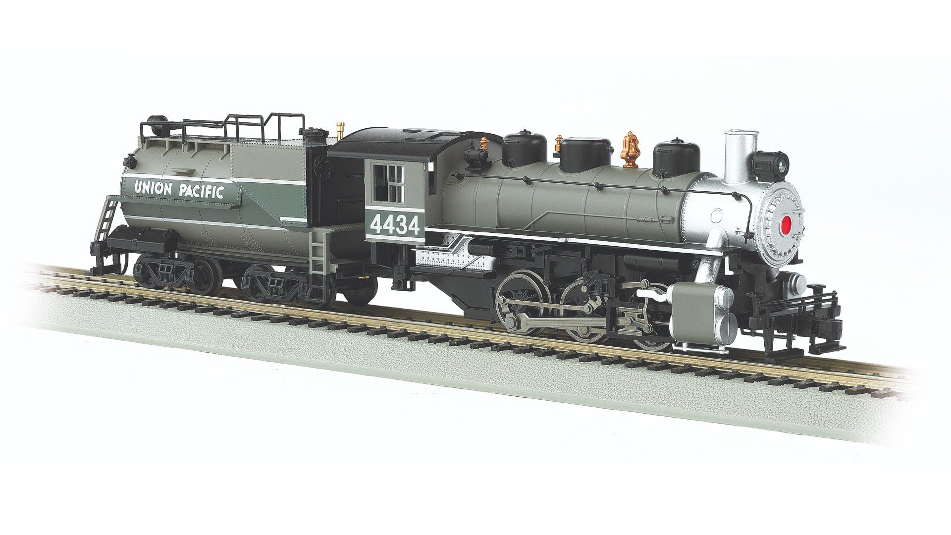 Bachmann 50715 HO Scale USRA 0-6-0 & Vanderbilt Tender - Union Pacific #4434
