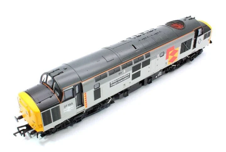 Bachmann Branchline 35-305SFX OO Class 37/0 Centre Headcode 37194 BR RF Diesel - Deluxe DCC/Sound** - Image 2