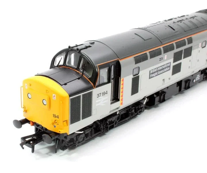 Bachmann Branchline 35-305SFX OO Class 37/0 Centre Headcode 37194 BR RF Diesel - Deluxe DCC/Sound** - Image 5