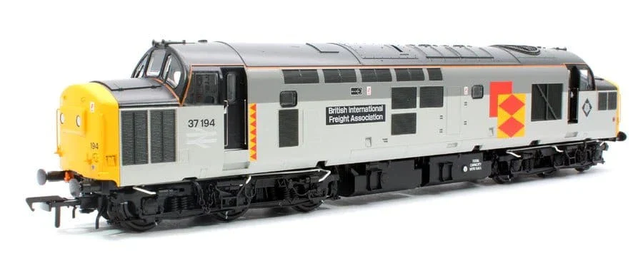 Bachmann Branchline 35-305SFX OO Class 37/0 Centre Headcode 37194 BR RF Diesel - Deluxe DCC/Sound** - Image 7