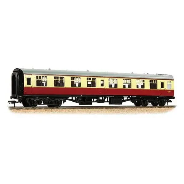 Bachmann Branchline OO Scale BR Mk1 TSO Tourist Second Open BR Crimson & Cream
