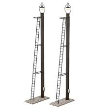 Bachmann Scenecraft 42-561 N Scale Wooden Post Yard Lamps (2)