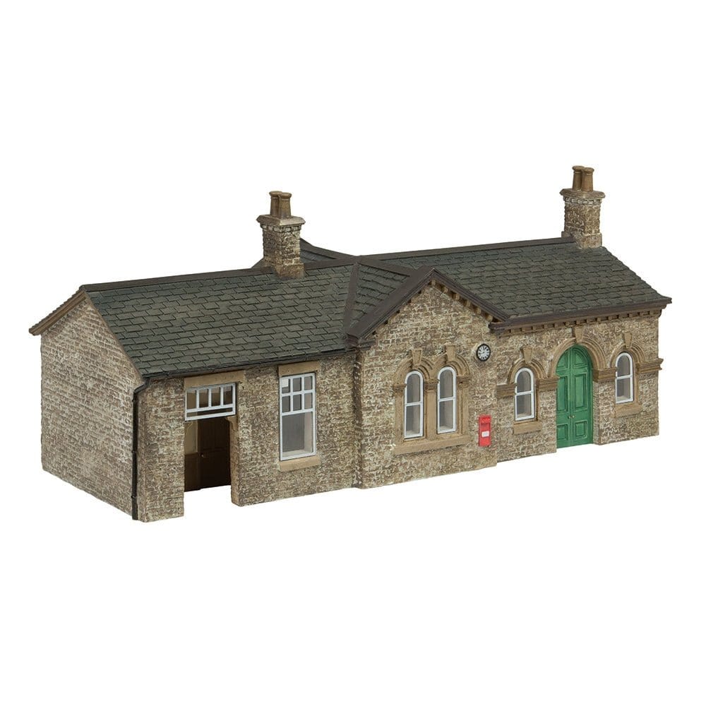Bachmann Scenecraft OO Scale Oakworth Station Green
