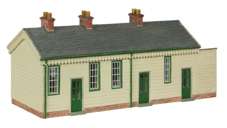Bachmann Scenecraft OO Scale S&DJR Wooden Station Building Green and Cream - Image 2