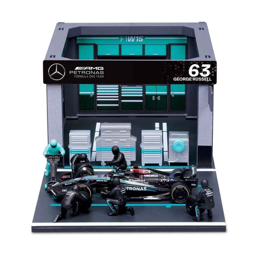 Bburago 1/43 2024 Mercedes AMG Pit Pass Comp. Russell #63 Diecast Model - Image 2