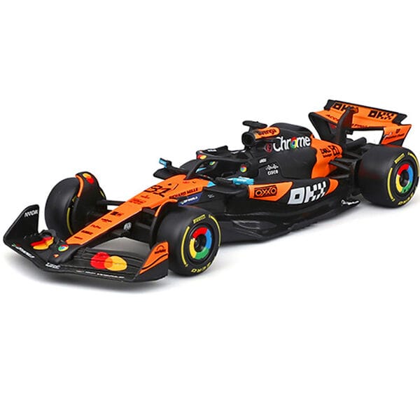 Bburago 1/43 2025 F1 McLaren MCL39 #81 Oscar Piastri Diecast Model - Image 3