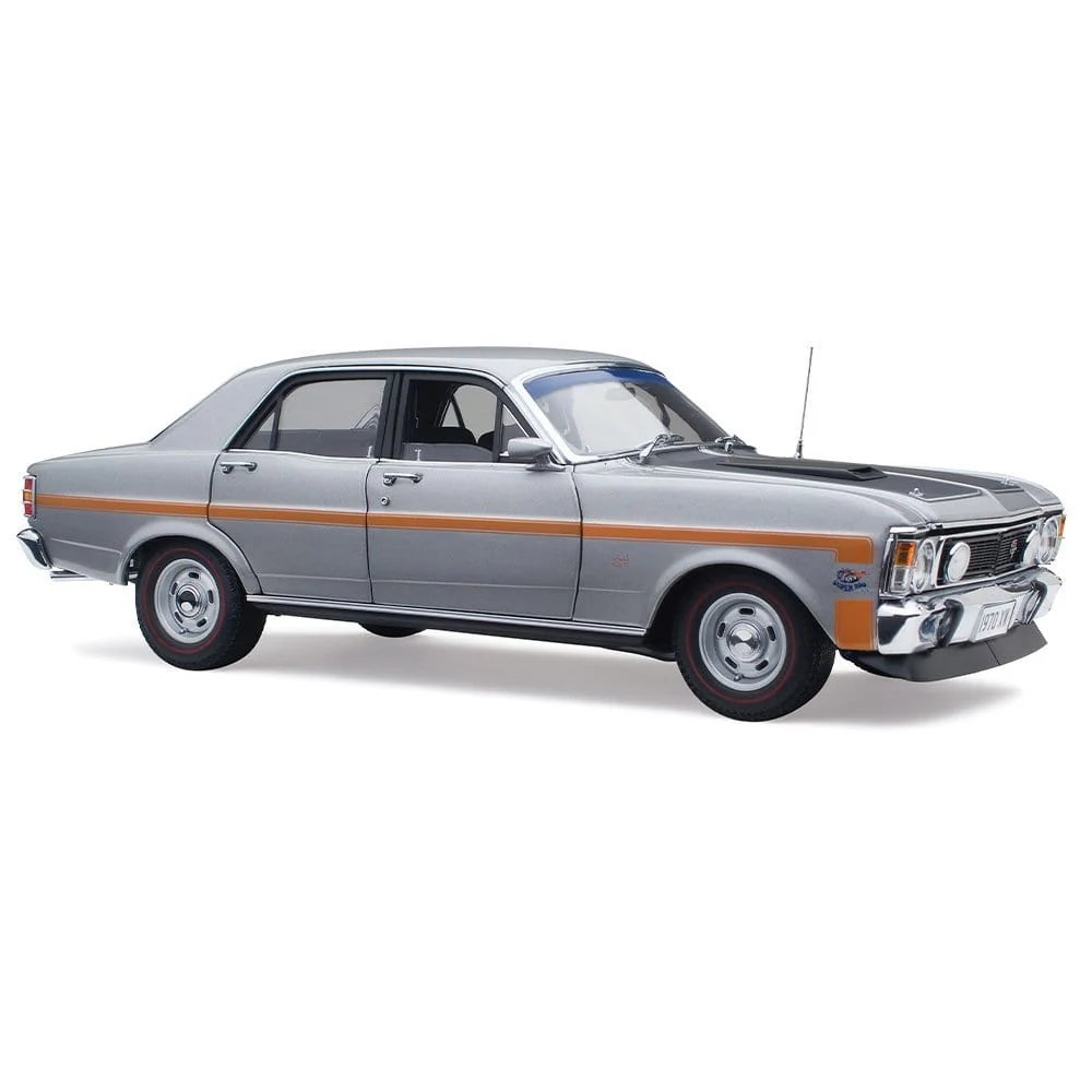 Classic Carlectables 1/18 Ford XW Falcon GT-HO Phase II Silver Fox [18836]