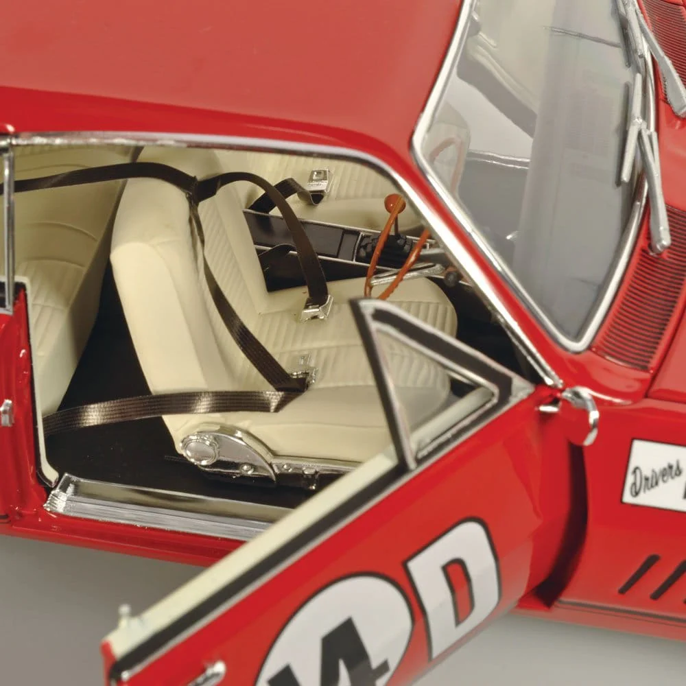 Classic Carlectables 1/18 Holden HK Monaro GTS 327 The 1968 Bathurst Controversy [18867] - Image 6