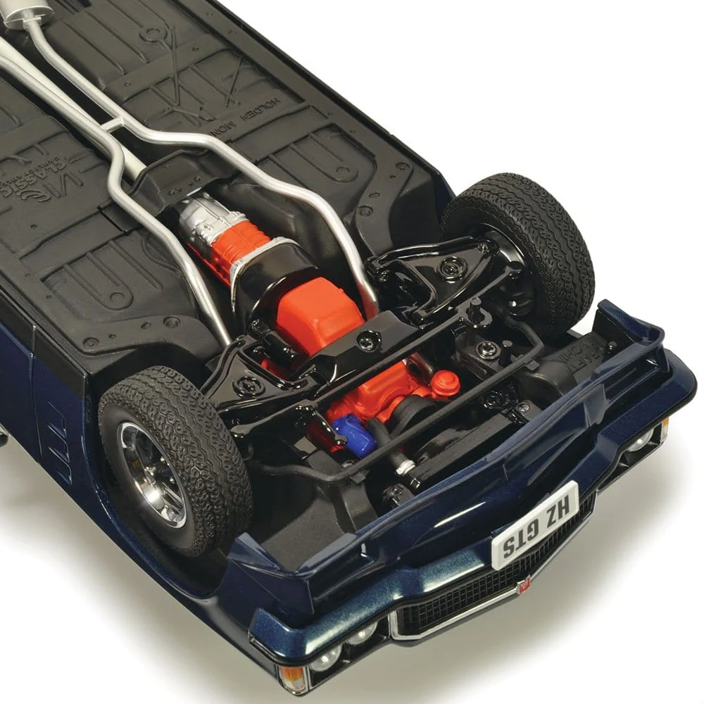 Classic Carlectables 1/18 Holden HZ GTS Sedan - Nocturne Blue Metallic [18868] - Image 7