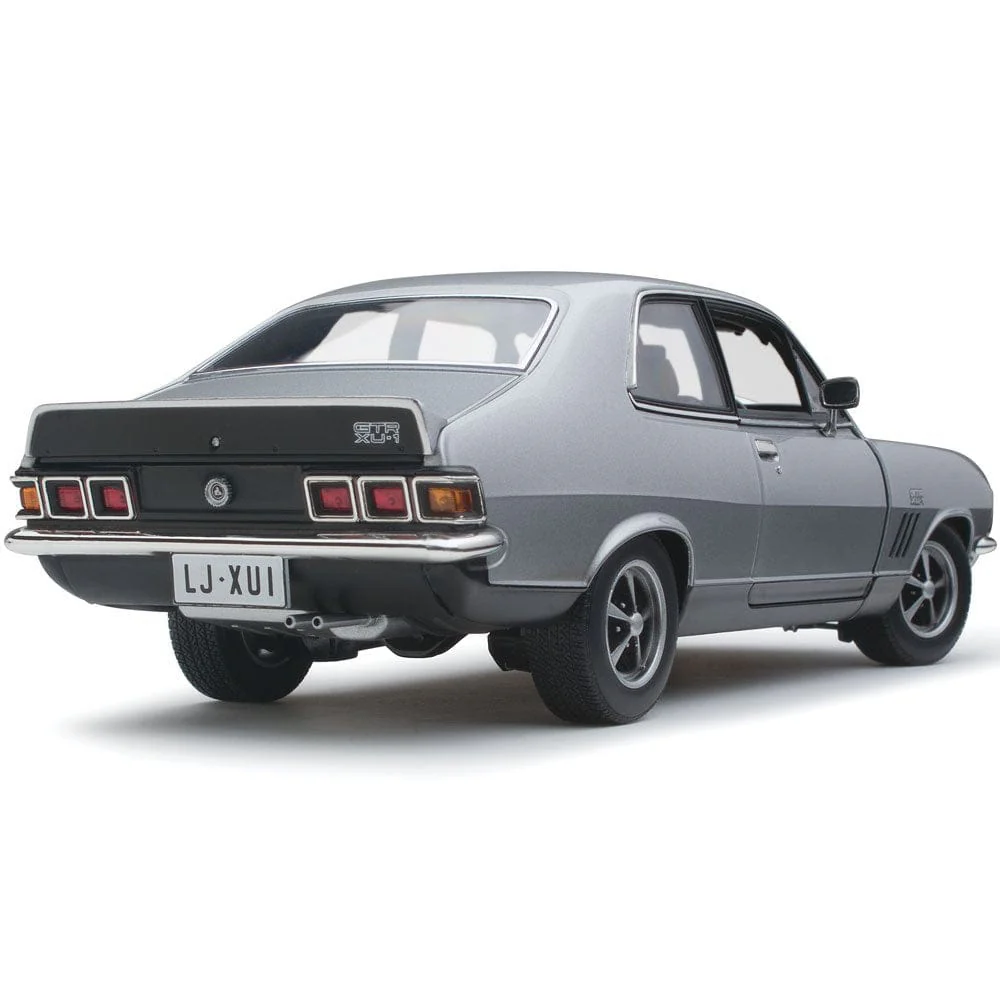 Classic Carlectables 1/18 Holden LJ Torana XU-1 Baroda Silver [18866] - Image 2
