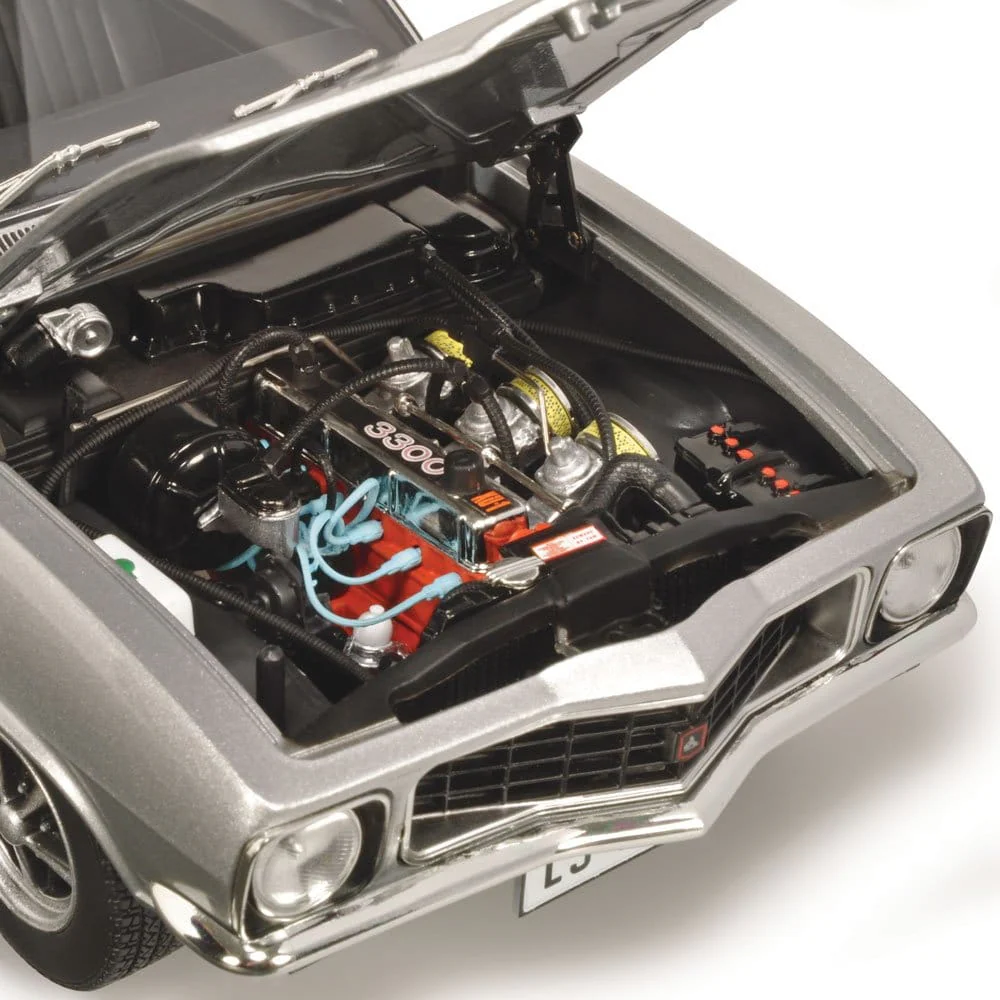 Classic Carlectables 1/18 Holden LJ Torana XU-1 Baroda Silver [18866] - Image 8