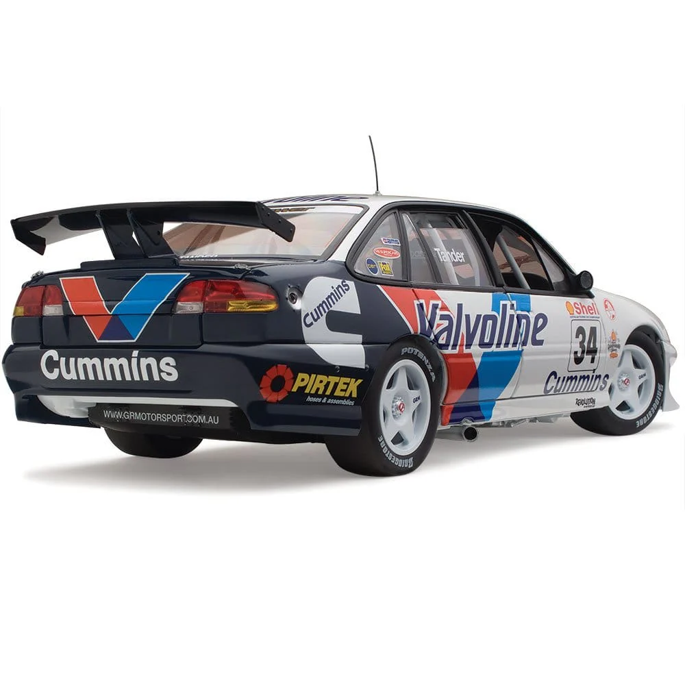 Classic Carlectables 1/18 Holden VS Commodore 1999 Calder Park Garth Tander [18559] - Image 3