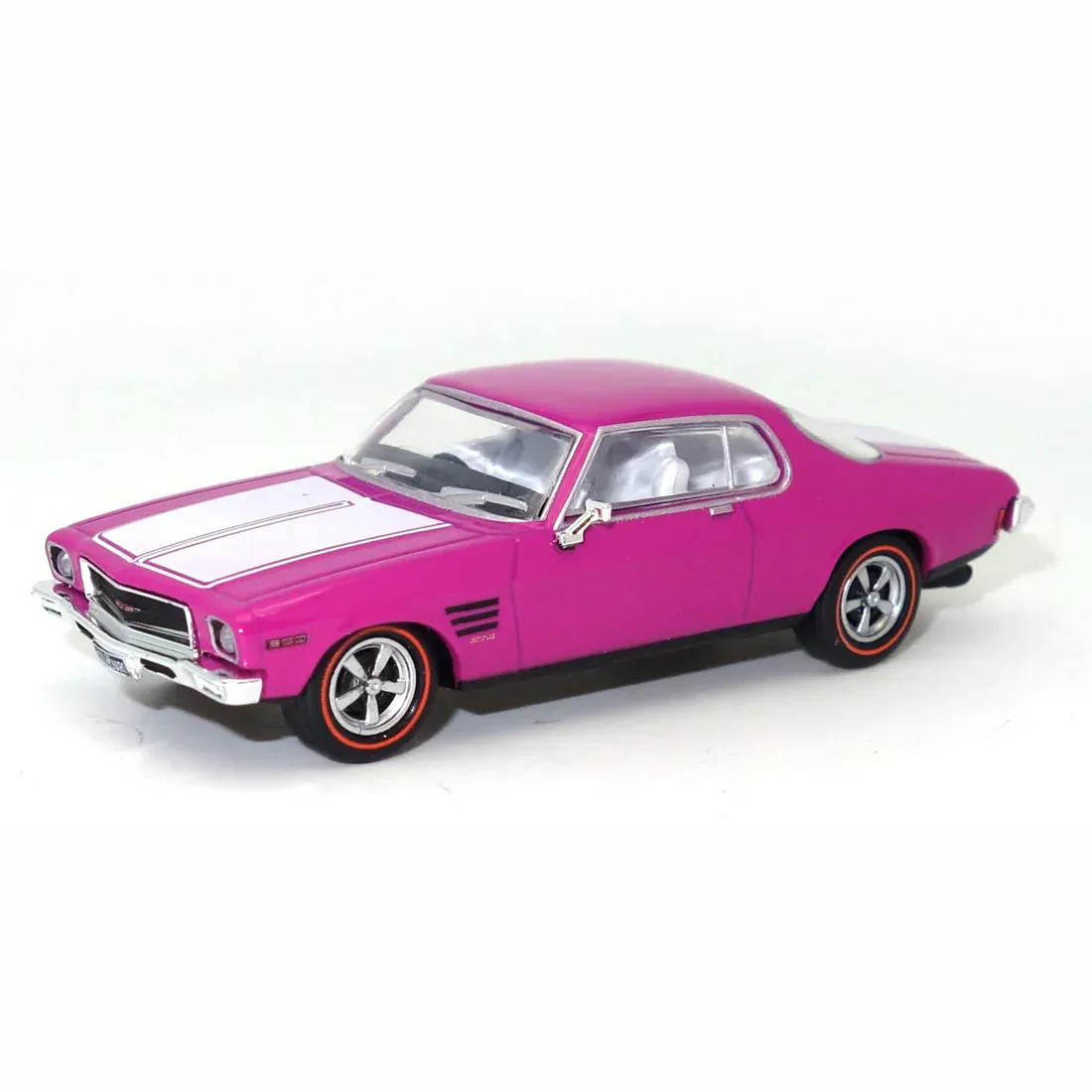 Cooee Classics 1/64 1972 HQ MONARO GTS COUPE - Plum Dinger Purple