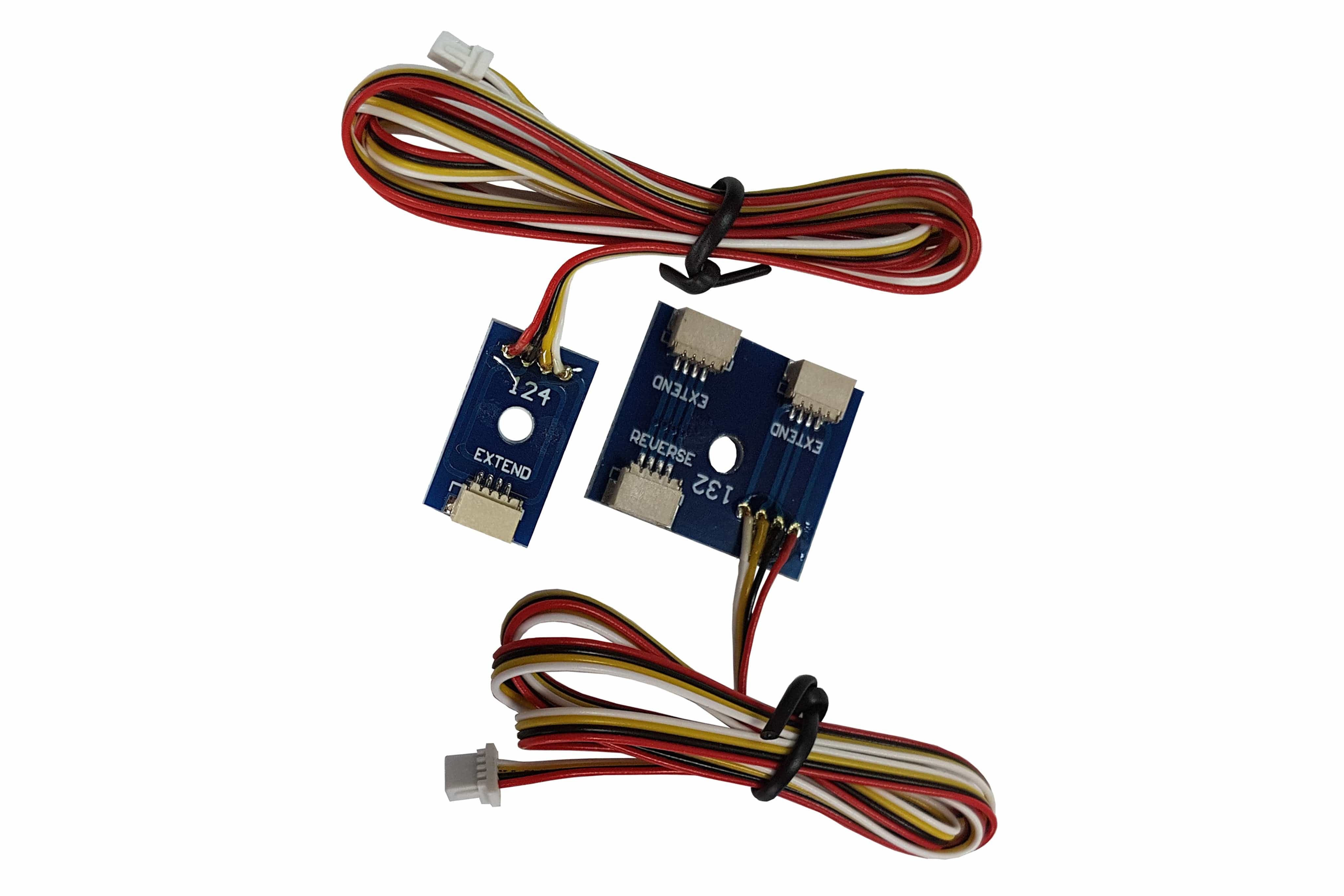 DCC Concepts 12 X Cobalt-SS With Controllers And Accessories - Image 4