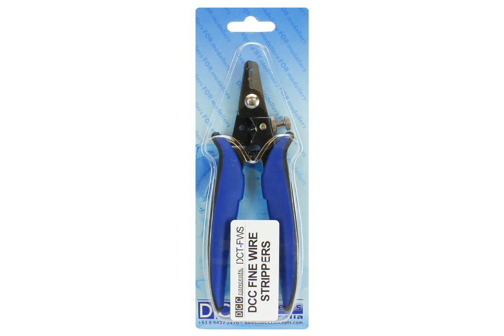 DCC Concepts Fine Wire Strippers (Pre-Settable) - Image 3