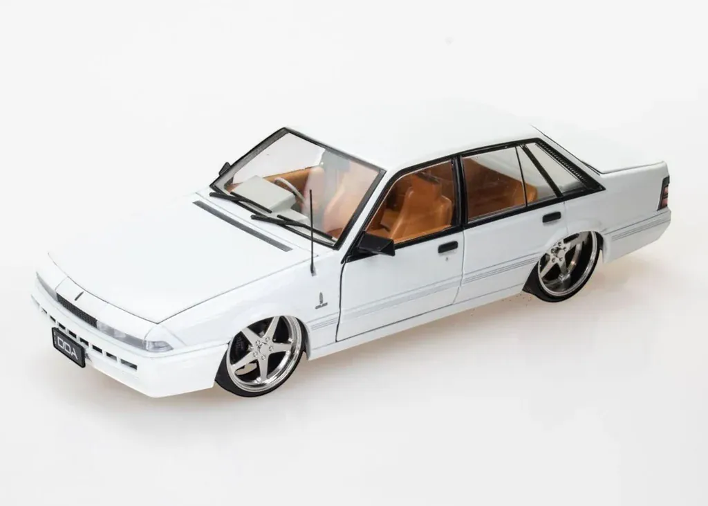 DDA 1/24 Custom Holden VL Calais - Metallic White Diecast Model