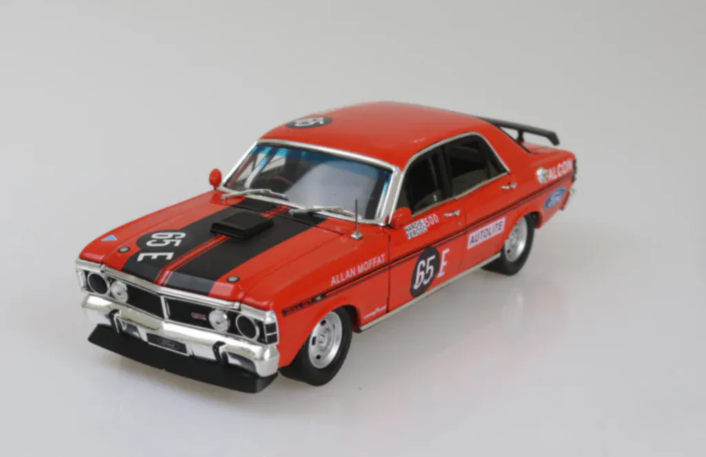 DDA 1/24 Ford XY GTHO Bathurst Winner - Allan Moffat #65E Diecast Model