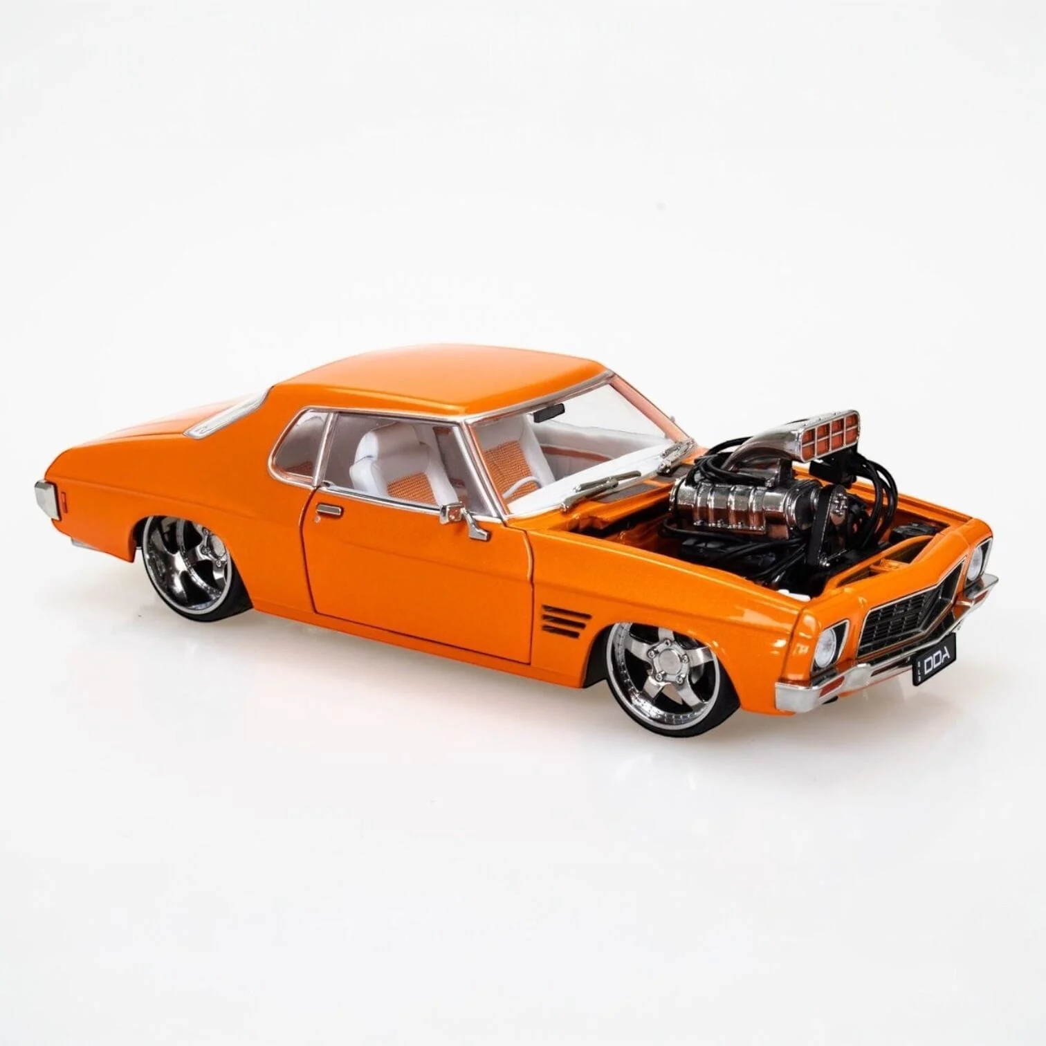 DDA 1/24 HQ Holden 2 Door Supercharged Fully Detailed Diecast Model - Orange - Image 2
