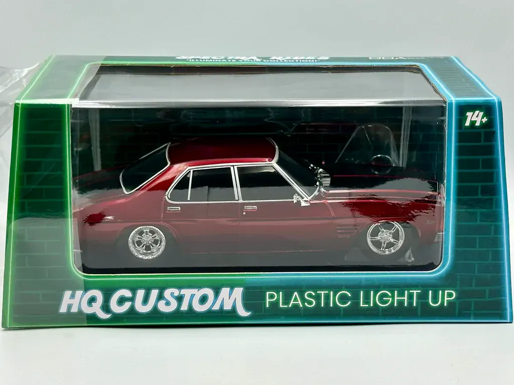 DDA 1/24 Red HQ Custom Monaro Spectra Rides - Plastic Light Up - Image 2