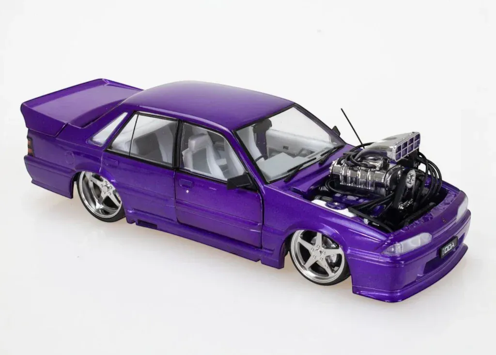 DDA 1/24 Supercharged Holden VL Walkinshaw - Purple Diecast Model - Image 2