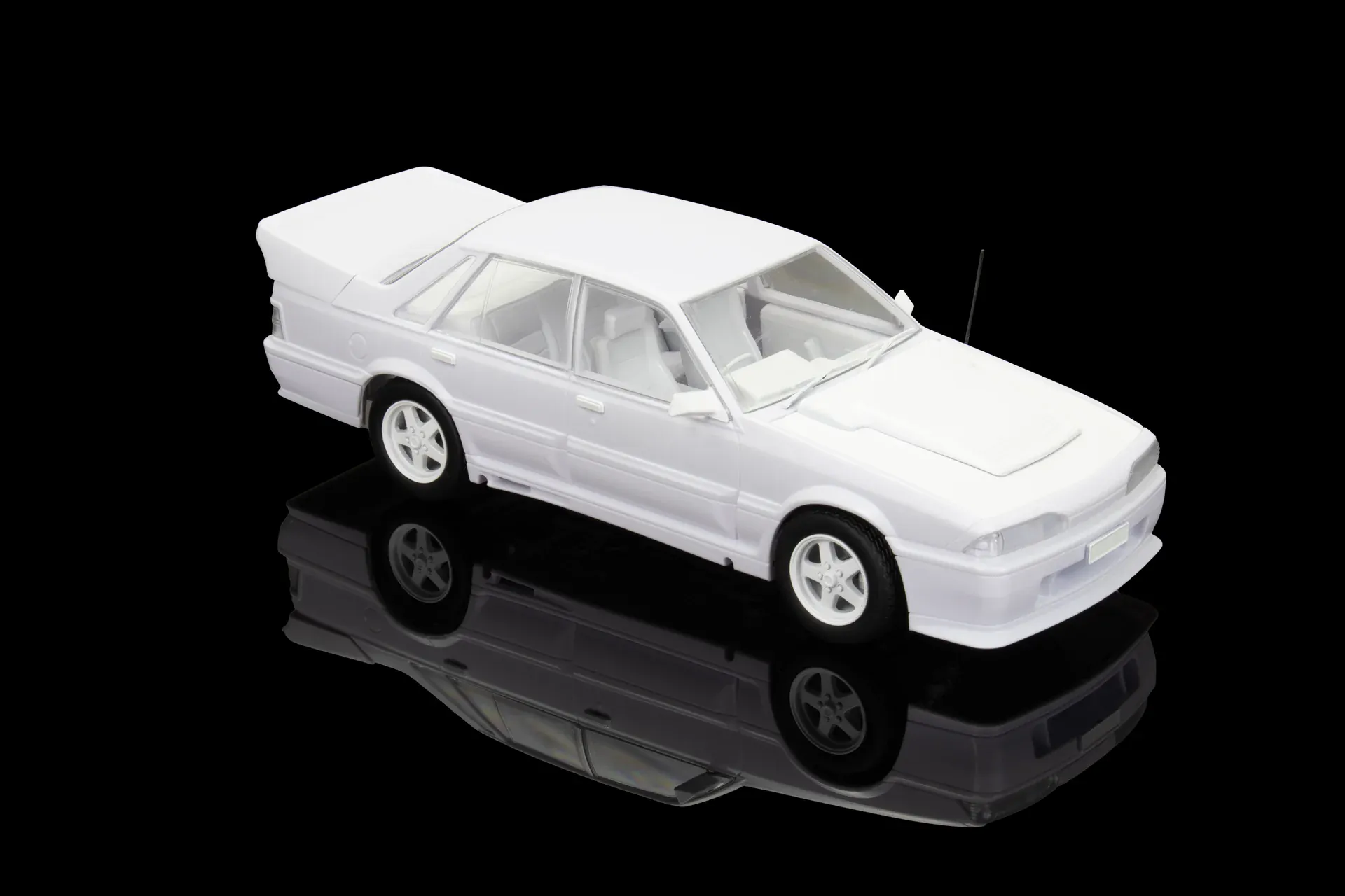 DDA 1/24 VL Holden Walkinshaw Plastic Model Kit [DDA708K] - Image 2