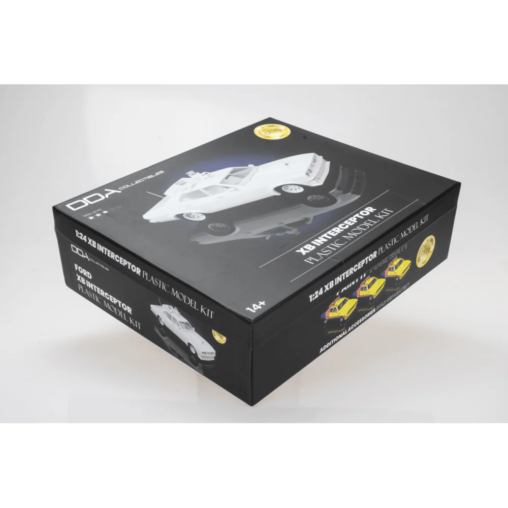 DDA 1/24 XB V8 Interceptor Ford Falcon Plastic Model Kit [911K] - Image 3