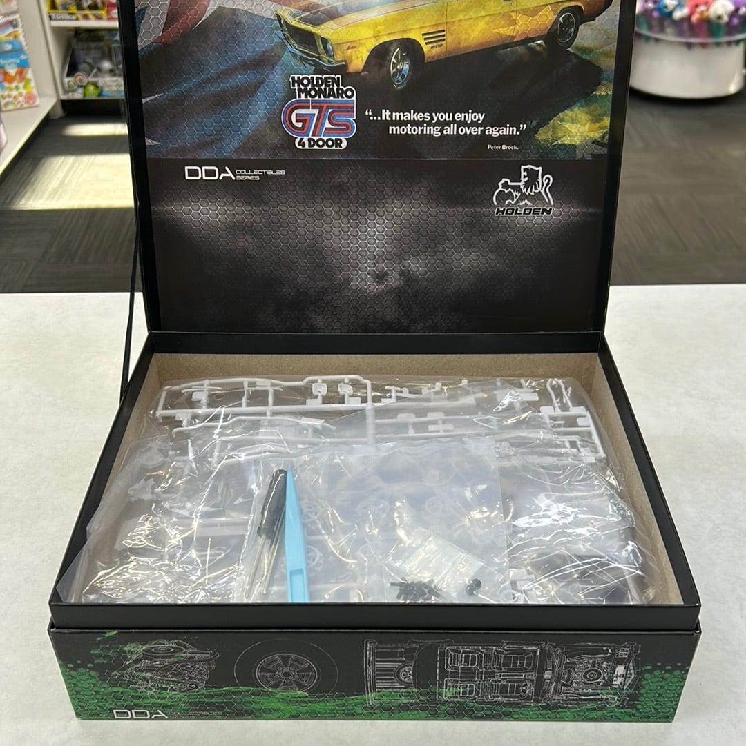 DDA 307K 1/24 Holden HQ GTS Monaro Plastic Model Kit - Image 3