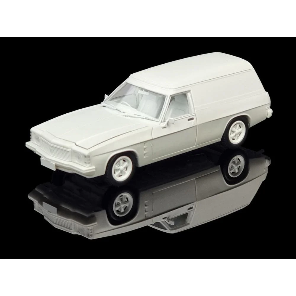 DDA 507K 1/24 Holden HJ Sandman Panel Van Plastic Model Kit