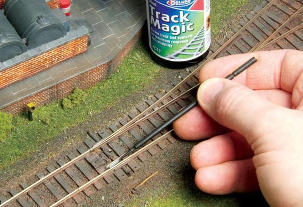 Deluxe Materials AC13 Track Magic 50ml - Image 5