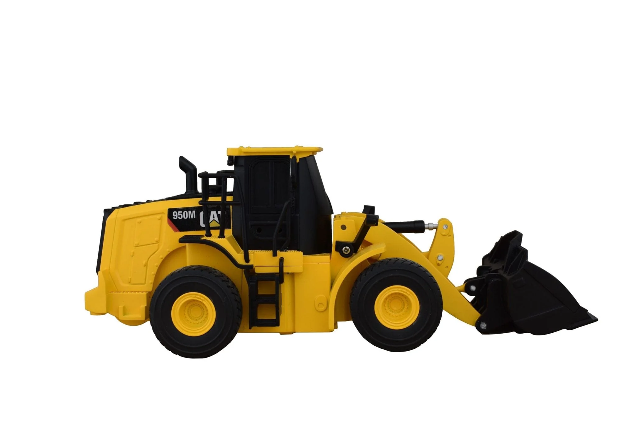 Diecast Masters 1/35 RC CAT 950M Wheel Loader - Image 2