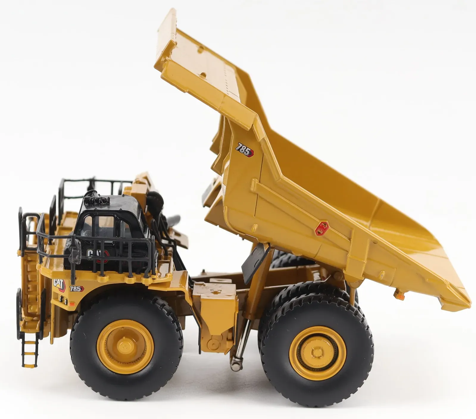 Diecast Masters Cat 1/87 785 Mining Truck - HO Series [85751]