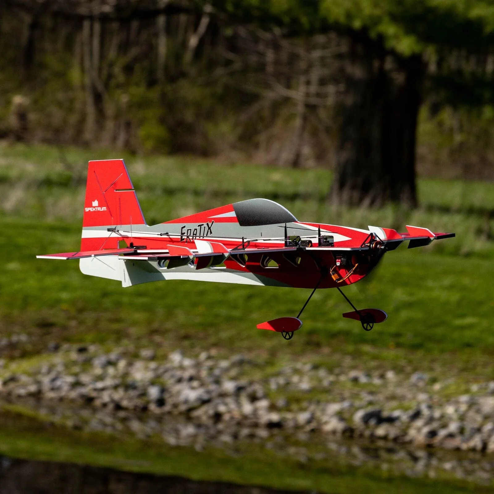 E-Flite Eratix 3D FF 860mm Shock Flier, BNF Basic - Image 6