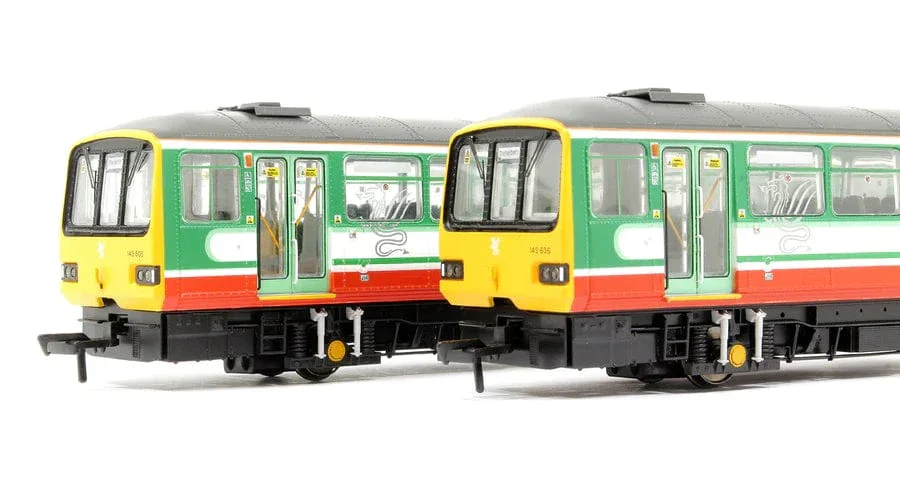 EFE Rail E83026 OO Class 143 2-Car DMU 143606 Valley Lines - Image 7