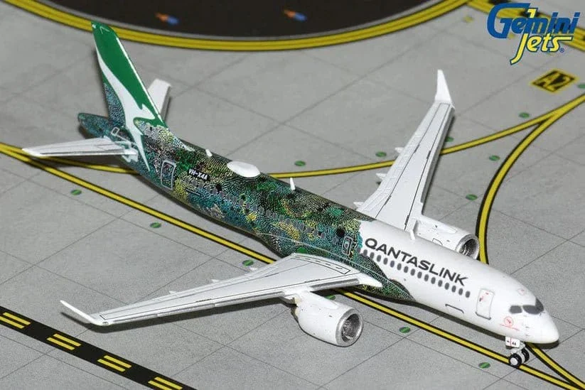 Gemini Jets 1/400 QantasLink A220-300 VH-X4A - Minyma Kutjara Tjukurpa Green Diecast Model